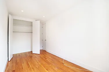 Rented by Uptown Flats LLC