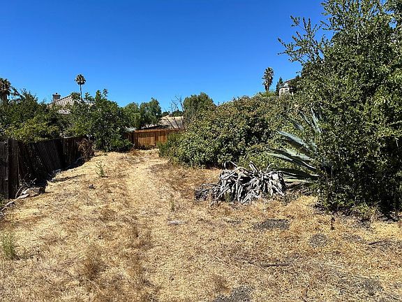 3rd image of 0 Chablis Cir
