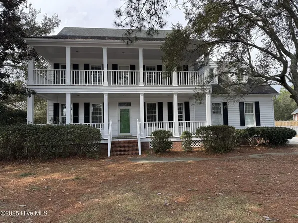 660 Fairlie Court, Wilmington, NC 28412