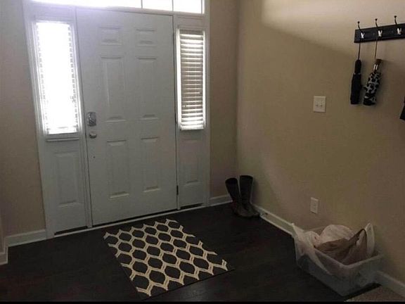 3rd image of 1529 Gallant Fox Ct