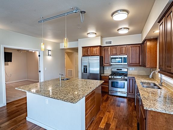 3rd image of 355 W Waterside Dr APT 101