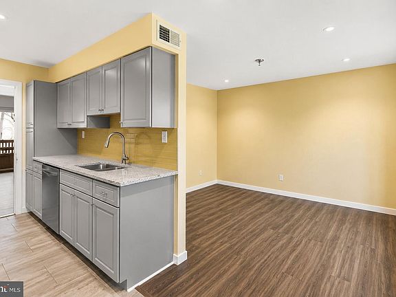 3rd image of 5239 W Running Brook Rd Unit 302