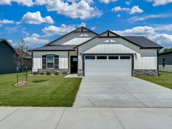 1795 W Redbud Ln, Goddard, KS 67052