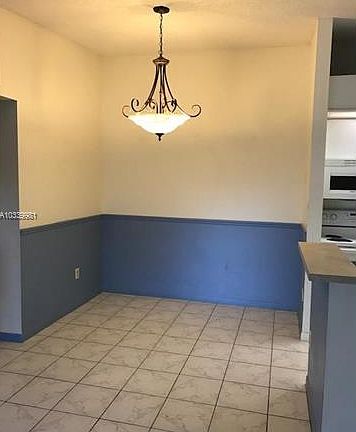 4th image of 9670 S Belfort Cir #201