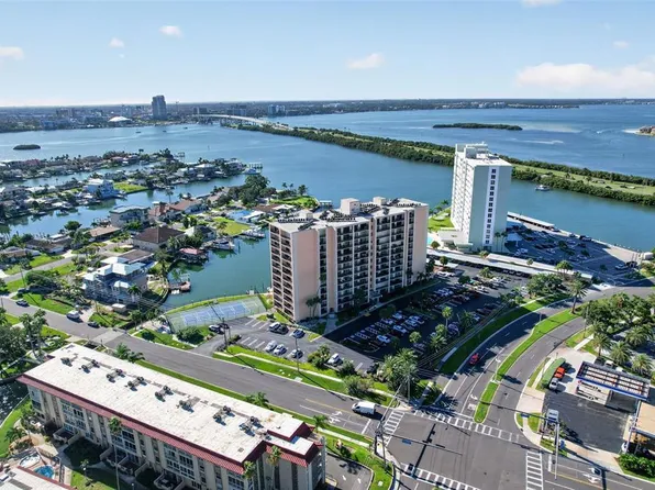 51 ISLAND WAY #1100, CLEARWATER, FL 33767