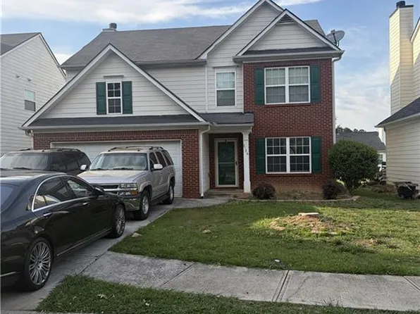 2126 Black Oak Ln, Ellenwood, GA 30294