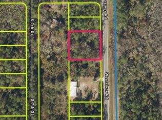 696 W RIVER Road, Palatka, FL 32177