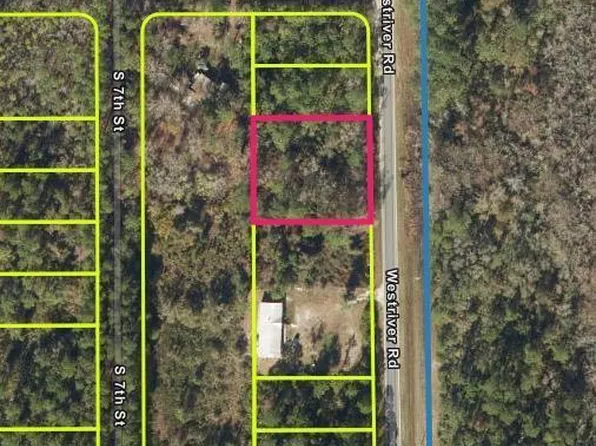 696 W RIVER Road, Palatka, FL 32177