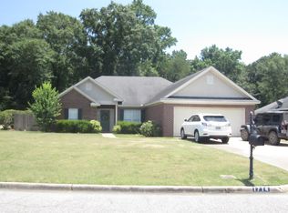 1714 Meadowbrook Dr, Prattville, AL 36066