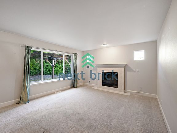 5th image of 17356 SE 187th St