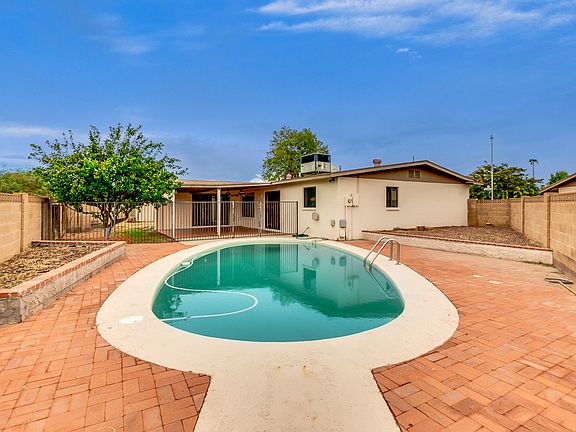 5th image of 3824 W Barnes Ln