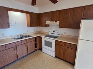 522 Sadie St #1, Laurens, IA 50554