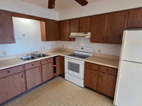 522 Sadie Street, 522 Sadie St #1, Laurens, IA 50554