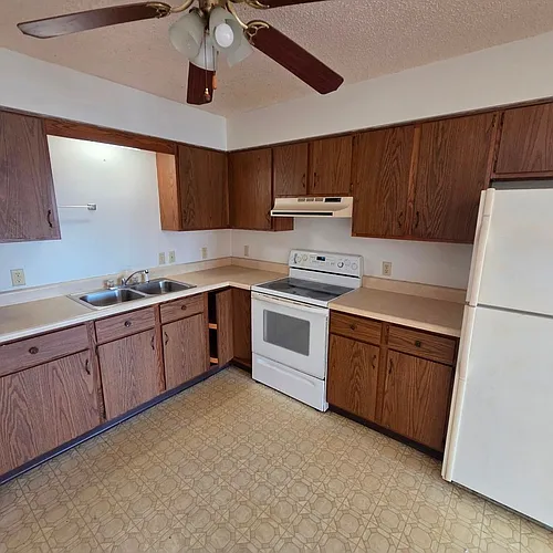 522 Sadie St Photo 1