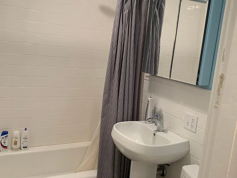 12 Inman St #54 — Photo 7