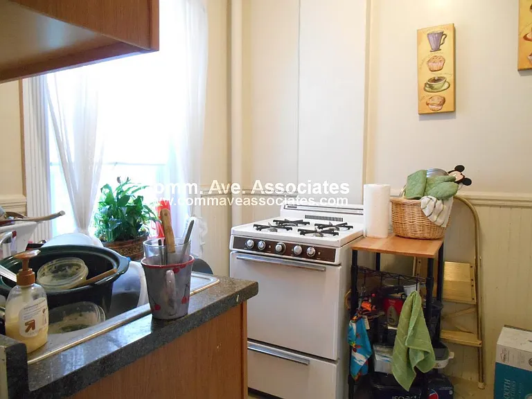 75 Chester St #9 — Photo 4