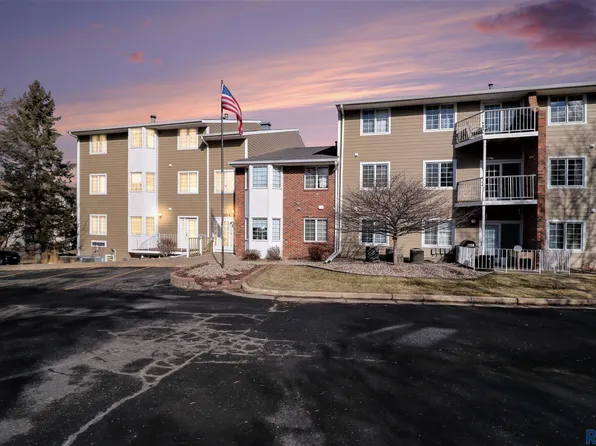 1104 W 57th St APT 207, Sioux Falls, SD 57108
