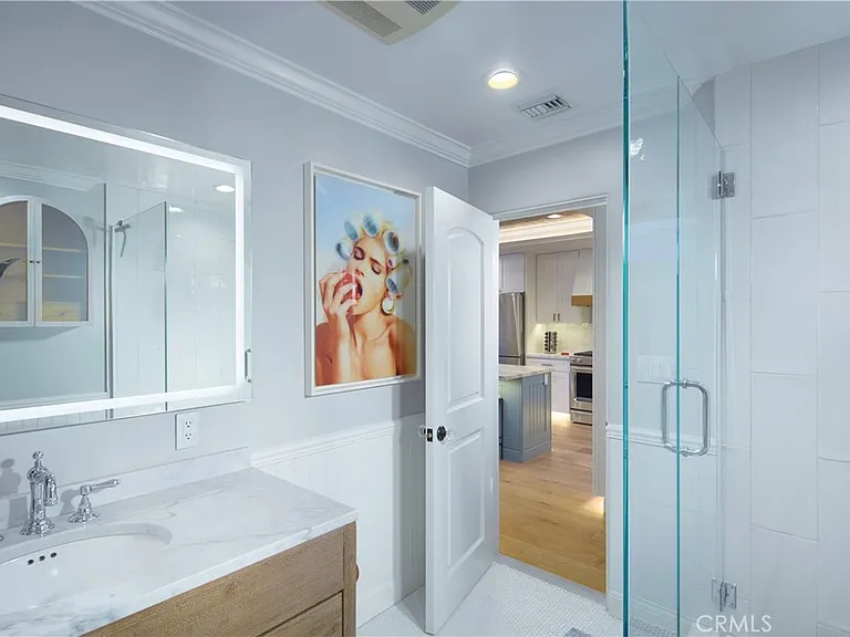 1311 W Bay Ave — Photo 11