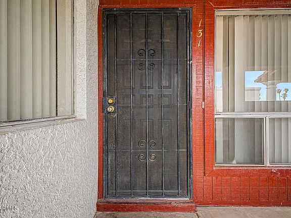 4th image of 10807 W NORTHERN Avenue #131
