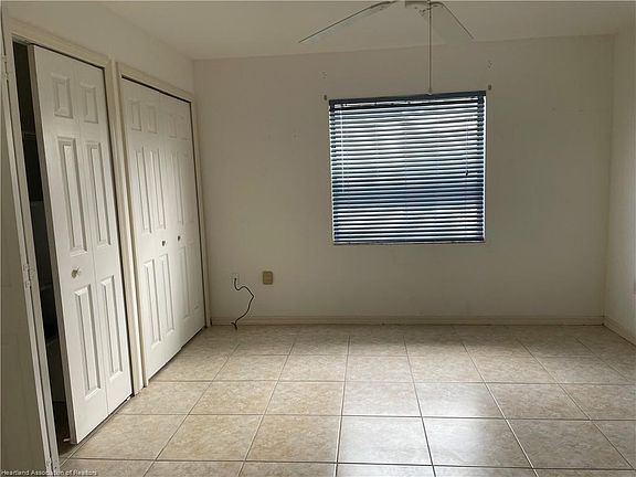5th image of 1102 Villaway W #1102