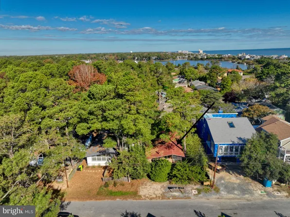 111 Jersey St, Dewey Beach, DE 19971