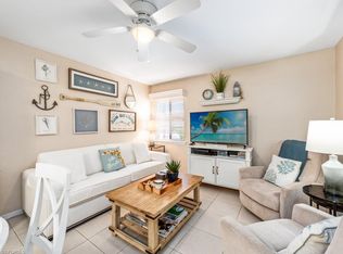 175 5th Ave S #10-203, Naples, FL 34102