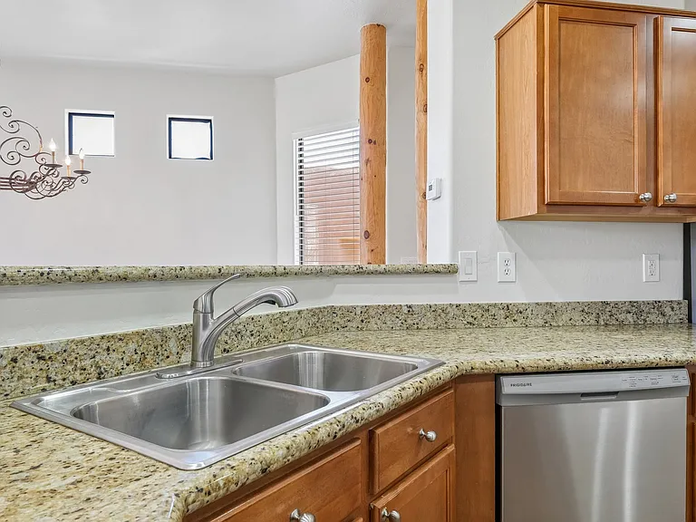 6067 E Knolls Way S — Photo 16
