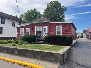 37 Elliott St, Athens, OH 45701