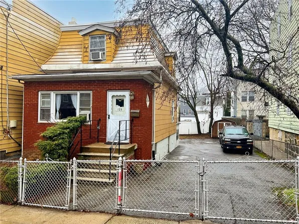 125 Oliver Avenue, Yonkers, NY 10701