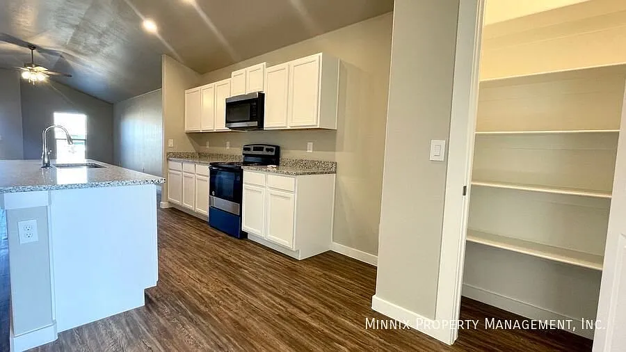 3 bedroom/ 2 bath | Frenship ISD | 2130 Kirksey Ave. — Photo 4