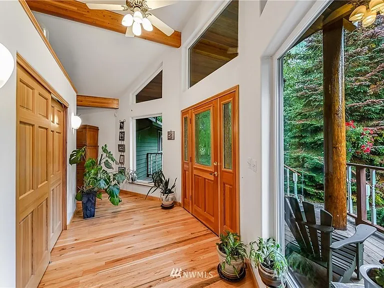 22257 276th Ave SE — Photo 2