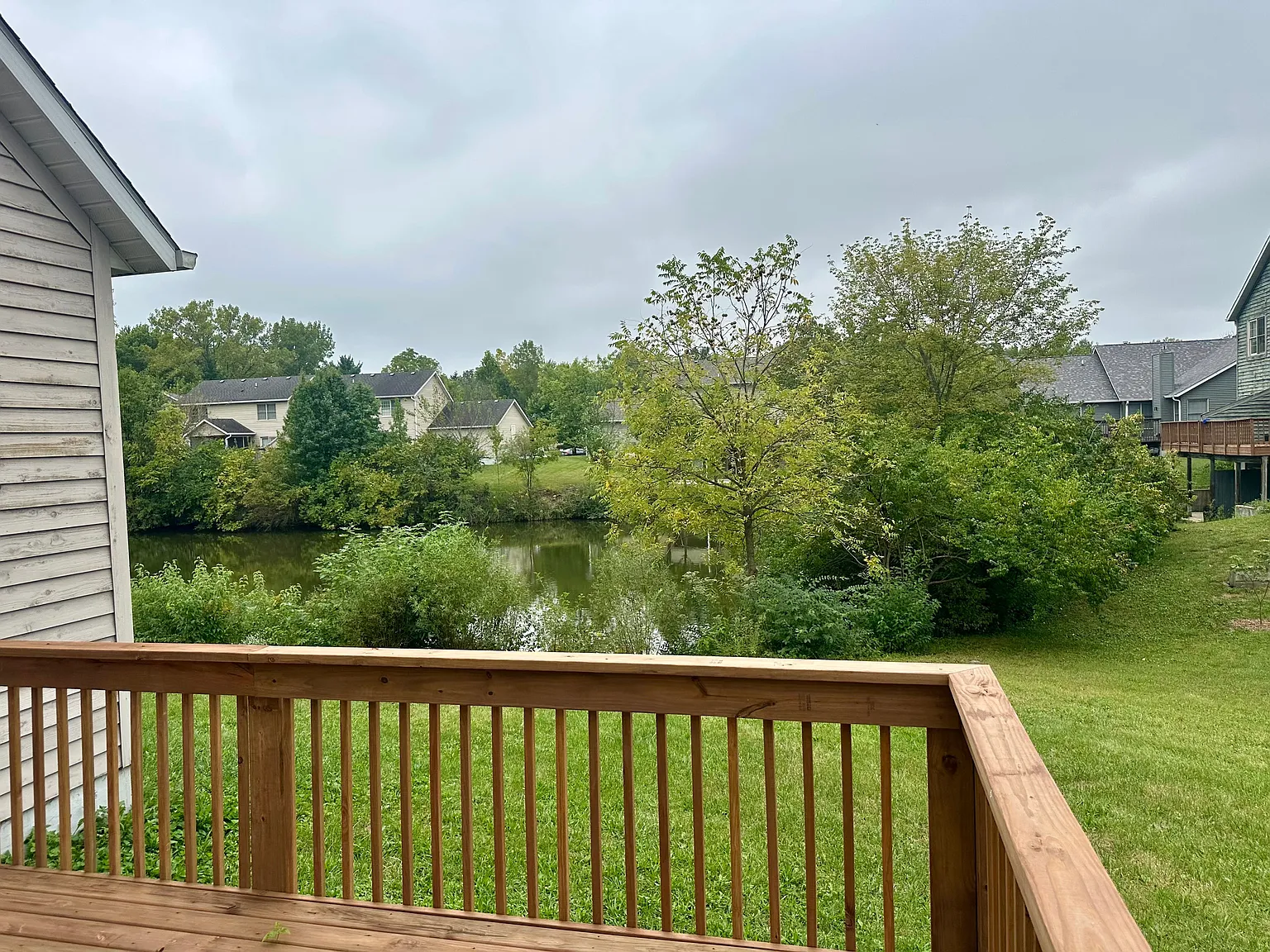 3 bed, 2.5 bath, 2000 sqft, $1,900 — Photo 4