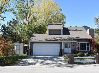 3308 Fitzpatrick Dr, Gillette, WY 82718