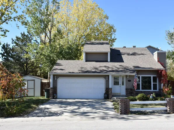 3308 Fitzpatrick Dr, Gillette, WY 82718
