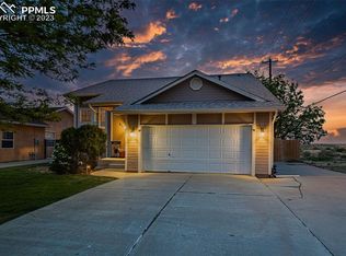 4111 Crestview Dr, Pueblo, CO 81008
