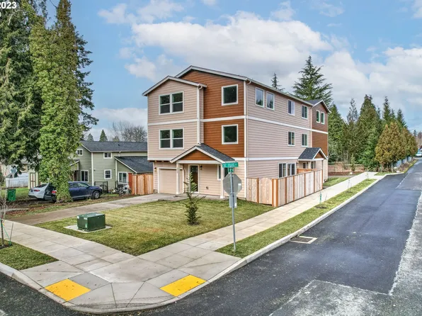 13933 SE Ellis St, Portland, OR 97236