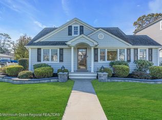 105 Green Island Rd, Toms River, NJ 08753