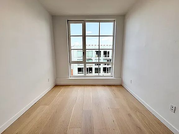 4th image of 37-25 32nd St #8D