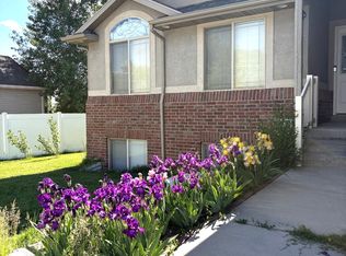 574 E 200 N, Kaysville, UT 84037