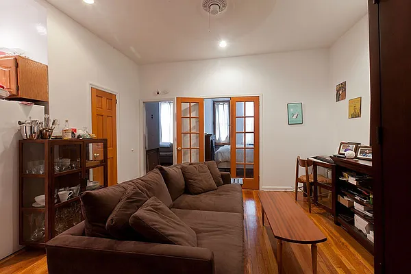 Rented by Berman Realty | media 7