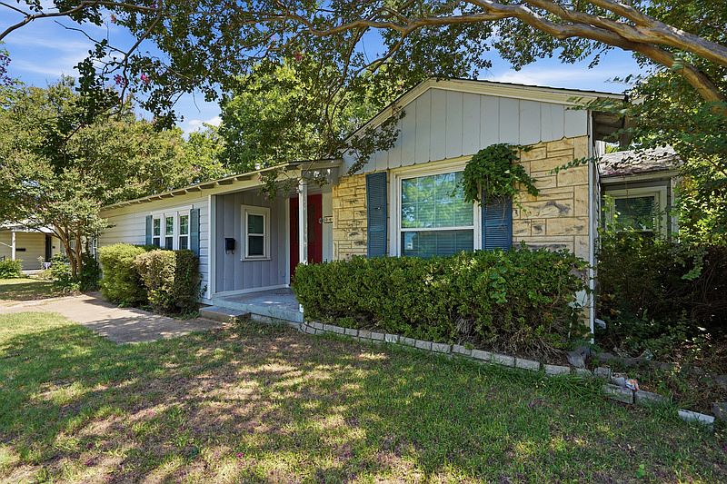 1st image of 3412 Brady Ave