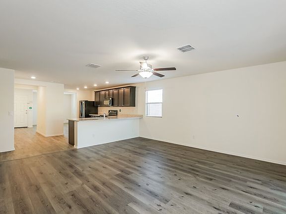4th image of 25430 W La Mont Ave
