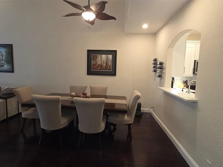 504 W Palm Aire Dr #504 — Photo 8