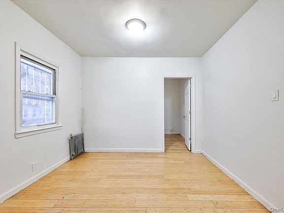 2nd image of 2248 Haviland Avenue