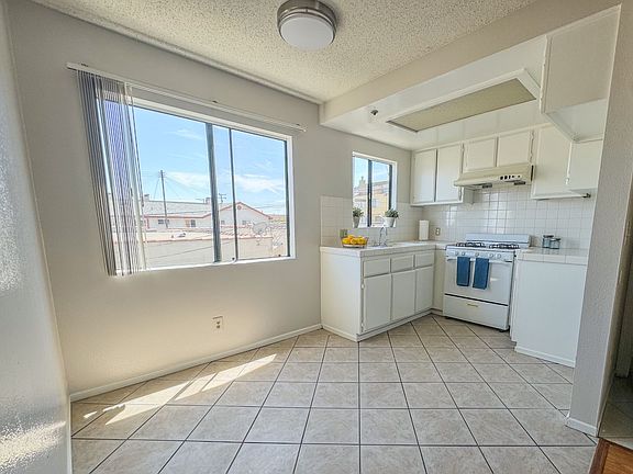2nd image of 1009 S Benito Ave #G