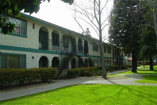 3rd image of 8195 Westwood Dr APT 10
