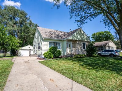 1560 Arthur Ave, Des Moines, IA, 50316