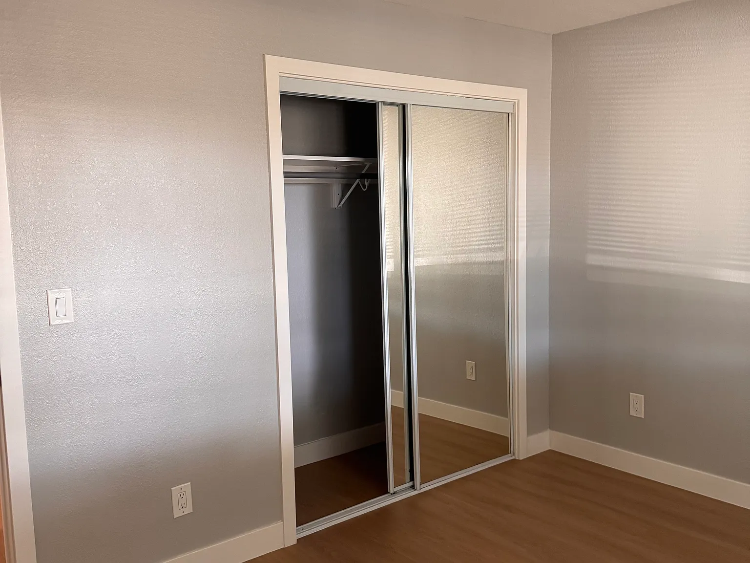 2 bed, 780 sqft, $2,825 — Photo 2