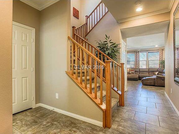 5th image of 10576 Cranbrook Cross St