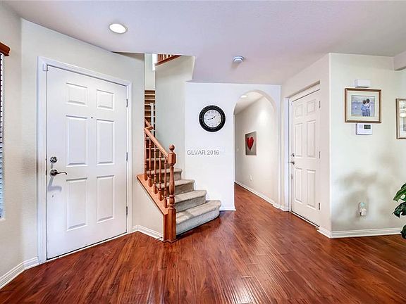5th image of 9054 Cedar Door Ave